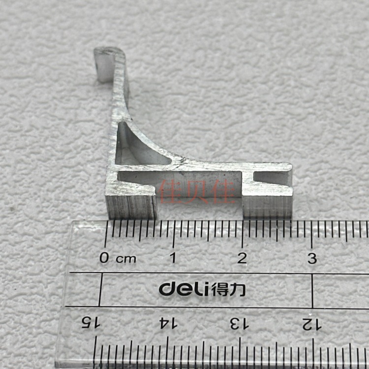 Ganchos de aluminio para exportación.