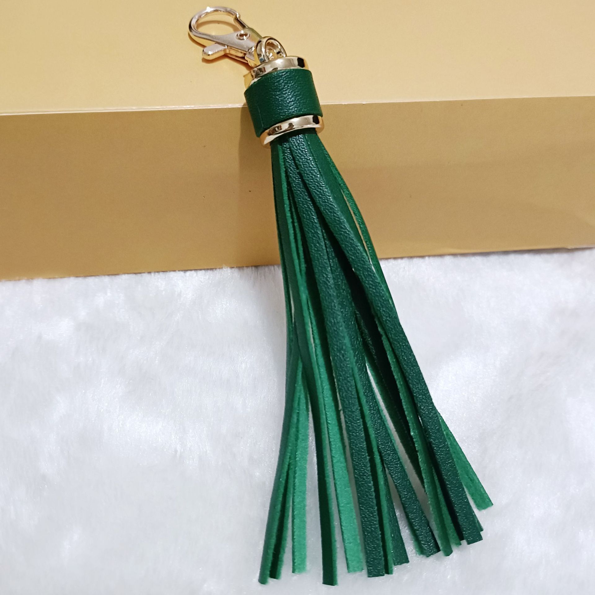 9-fermoir en or vert