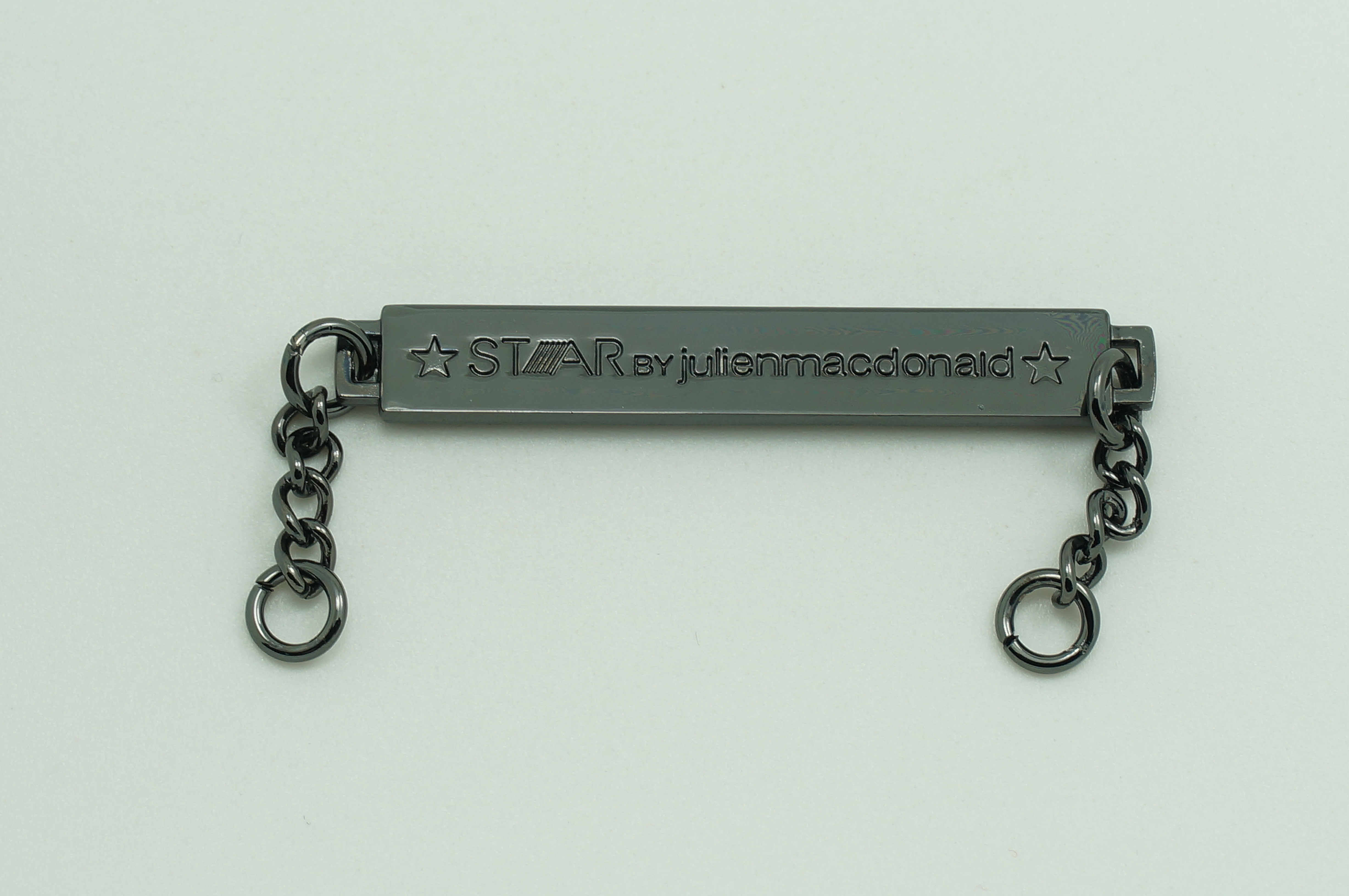 Colgar Chapado en metal de arma