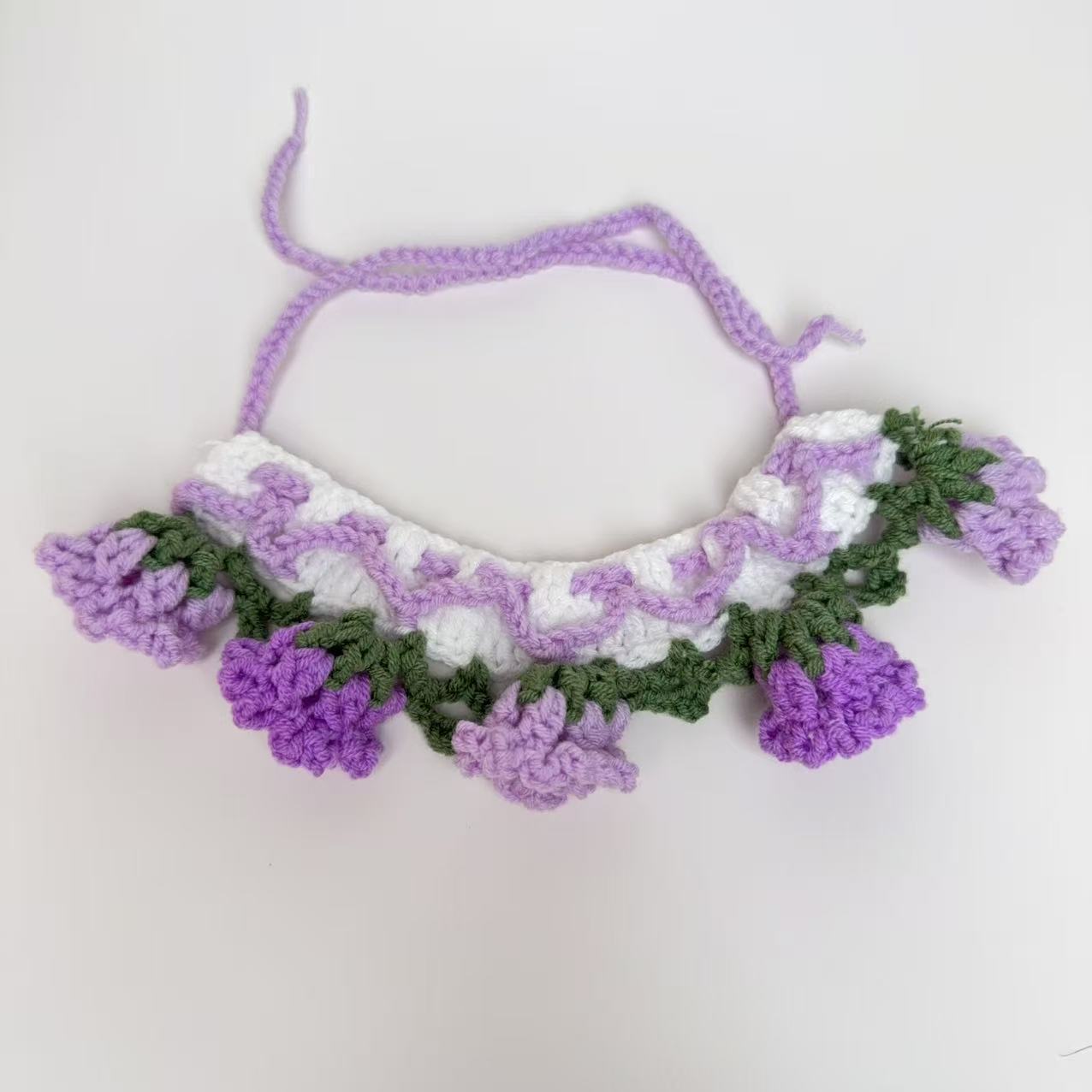 Bavoir muguet violet
