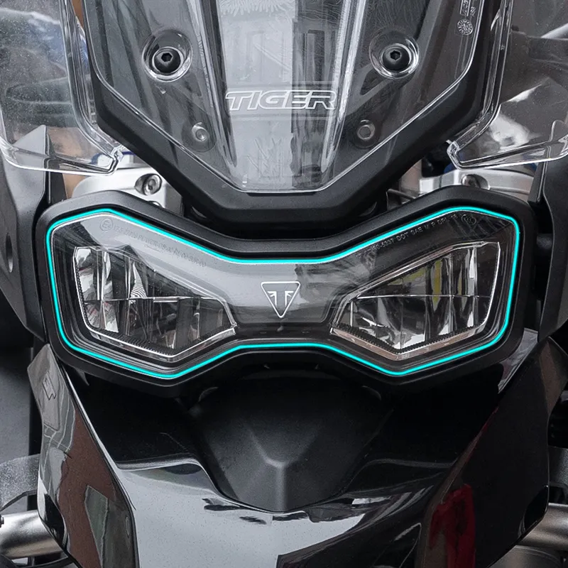 Vente en gros pour TRIUMPH TIGER 900 de haute qualité un ensemble d'accessoires de moto film de protection des phares et des feux arrière