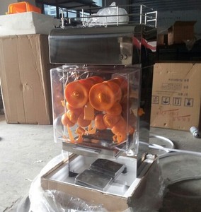 Otomatik taze portakal suyu turuncu meyve suyu sıkacağı meyve sıkacağı işleme makinesi - Product Image 6
