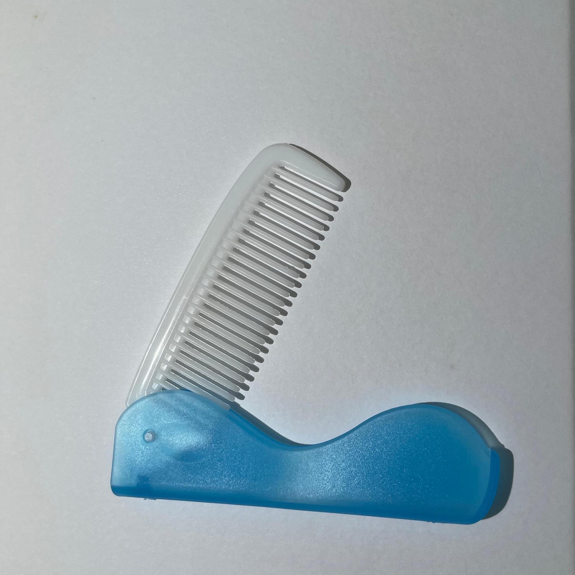 Peigne double bleu clair
