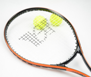 מחיר זול במהירות אלומיניום סגסוגת ג 'וניור מפעל טניס לוגו מותאם אישית - Product Image 2