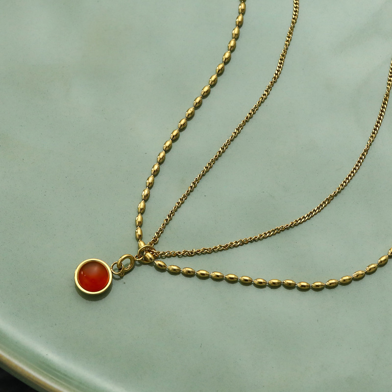Red agate necklace