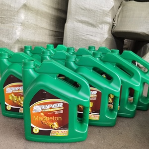 Wholesale <strong>4</strong> <strong>Liter</strong> Antifreeze Barrel with Double Handle Factory-in-stock 4L Sealed Plastic Square Shape Thickened 4L Oil Barrel - Product Image 2