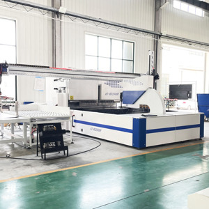 Mesin Pembengkok Panel Lembar Semi-Otomatis Berkualitas Tinggi untuk Aluminium, Baja Tahan Karat, Baja Karbon - Multifungsi dan Terkoordinasi - Product Image 4