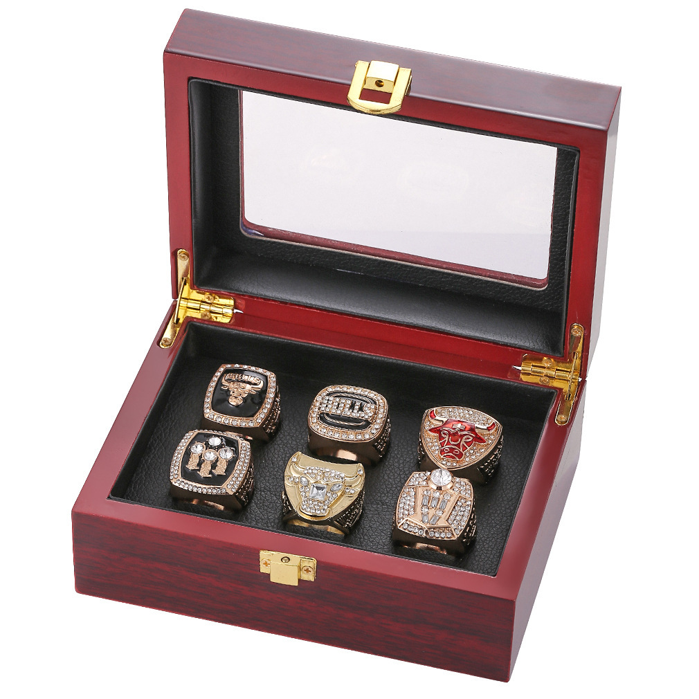 ring+Wooden box with buckle and six holes