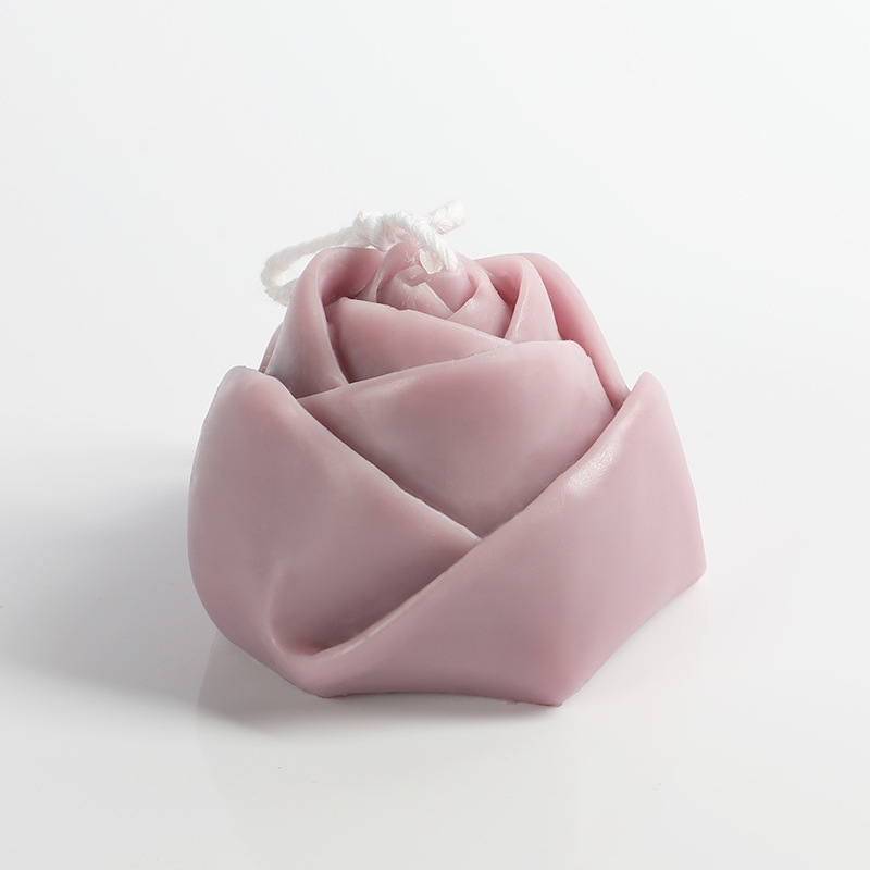 Rose géométrique violette