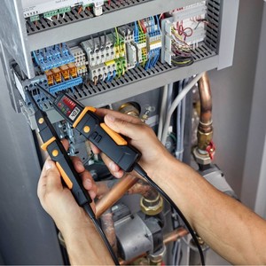 Probador de voltaje y continuidad sin contacto de alta precisión Testo 750-3 Instrumento Premium para pruebas - Product Image 3