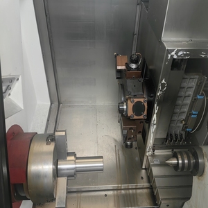 Mandril hidráulico de alta precisión HTC4050 C eje Y cama inclinada CNC con eliminación de viruta Máquina Herramienta de centro de torneado horizontal - Product Image 5