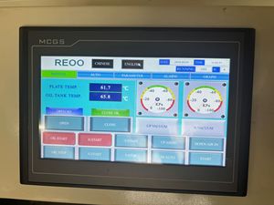 ダブルチャンバーソーラーパネルラミネート機REOOファクトリーマシンフルオート5500*2400ビッグソーラーモジュールのカプセル化 - Product Image 5