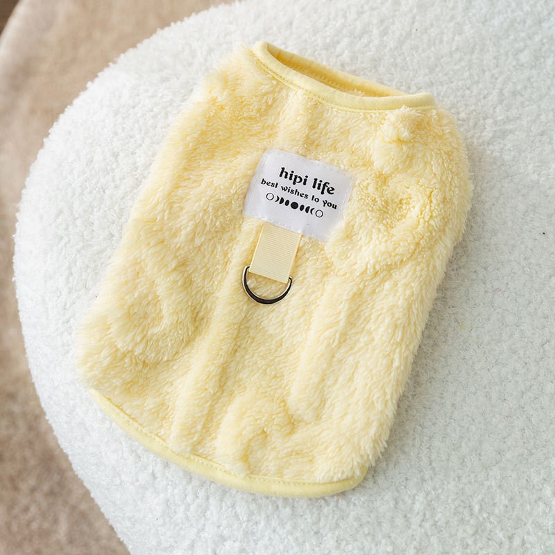 Étiquette en tissu jaune