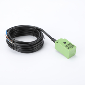 Interruptor de columna de ángulo de sensor de proximidad de cuatro cables NPN, interruptor inductivo normalmente abierto + normalmente cerrado