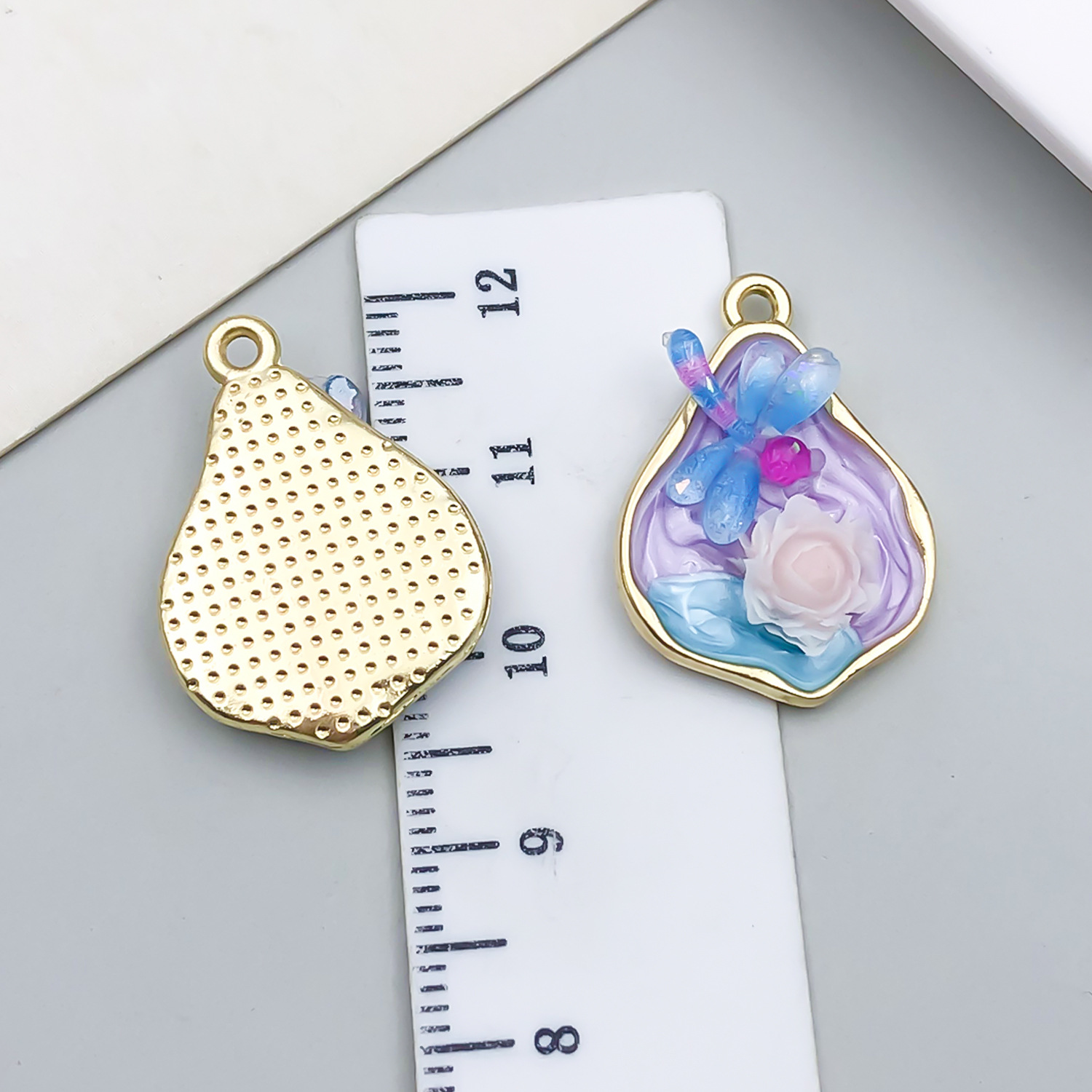 Fleur 24x17mm violet-bleu