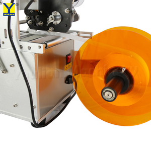 MT-50B applicatore di etichette per fiale rotonde con etichettatrice manuale per bottiglie adesive da tavolo con macchina da stampa di codici - Product Image 6