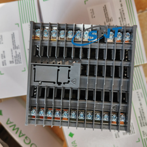 Good Discount Yokogawa UT35A PID <strong>Controller</strong> (Panel Mounting Type) Yokogawa Ut35a/ut32a <strong>Temperature</strong> Digital <strong>Indicating</strong> - Product Image 4
