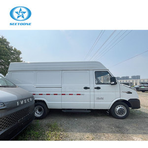 <span class=keywords><strong>2025</strong></span> mới ivecos deyi mini ánh sáng van 149hp 2.5t Turbo Diesel Giao Thông Vận Tải xe mini Cargo van hàng ngày V40 - Product Image 3