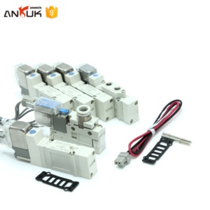 ANRUK SY3140-5LOU-Q ve SY3120-5LZD-M5 SMC tarzı kontrol panelleri için M5 1/8 konuları ile pnömatik vanalar - Product Image 1