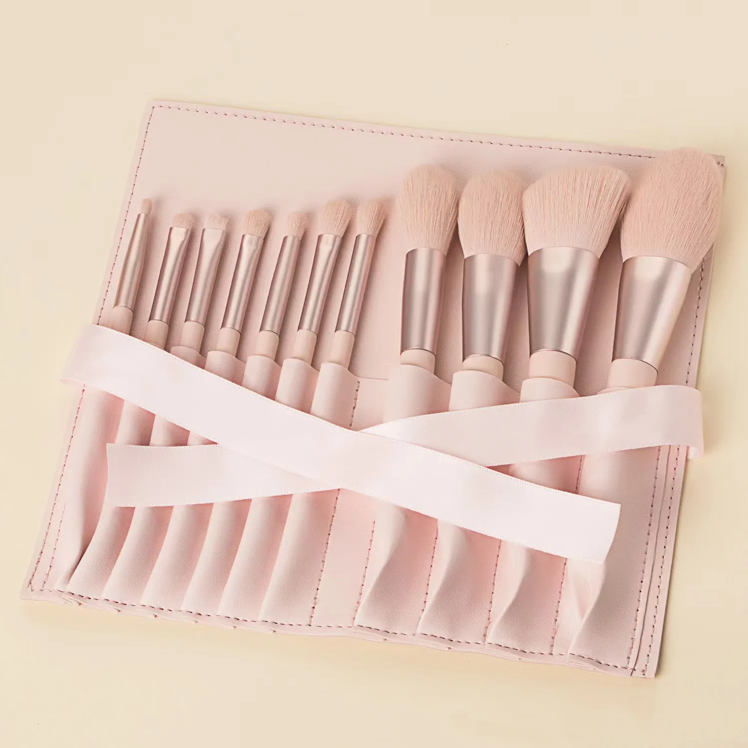 Set di pennelli per trucco da 11 pezzi Set di pennelli per trucco da viaggio per trucco rosa con campione di borsa kit di pennelli per trucco kabuki blush contouring