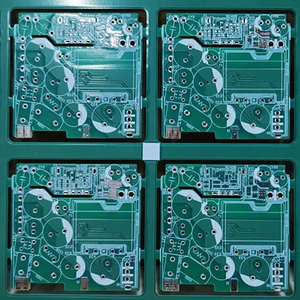 高品質4層ENIG多層PCBインピーダンス制御 - Product Image 1