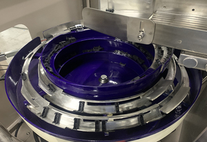 Customized <strong>Micro</strong> Switch Rubber Hat Automatic <strong>Assembly</strong> Machine - Product Image 3