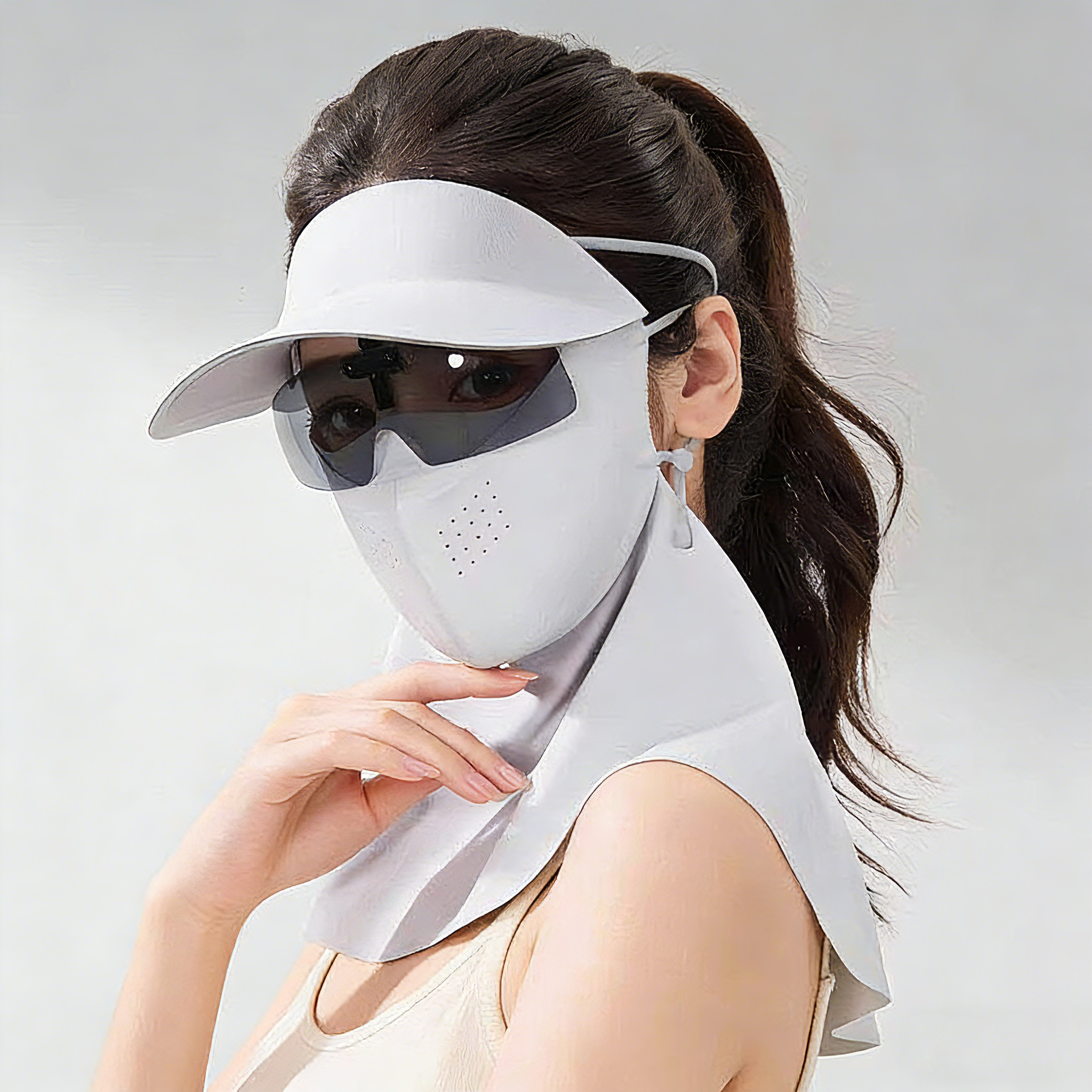 Lunettes longues gris clair