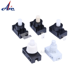 Piccolo interruttore a pulsante in plastica Sac-B23 - Product Image 2