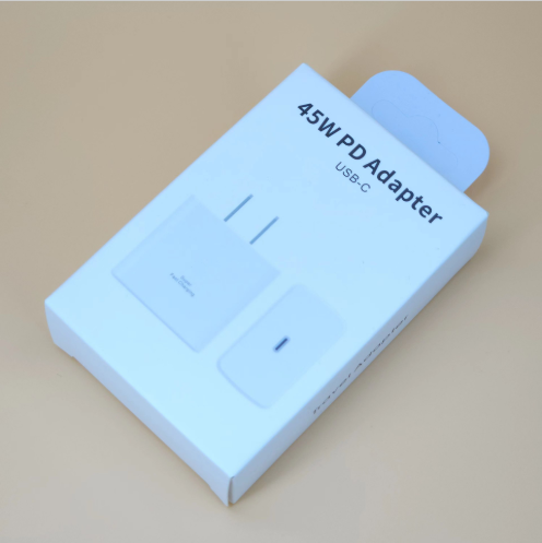Chargeur américain 25 W * blanc + boîte