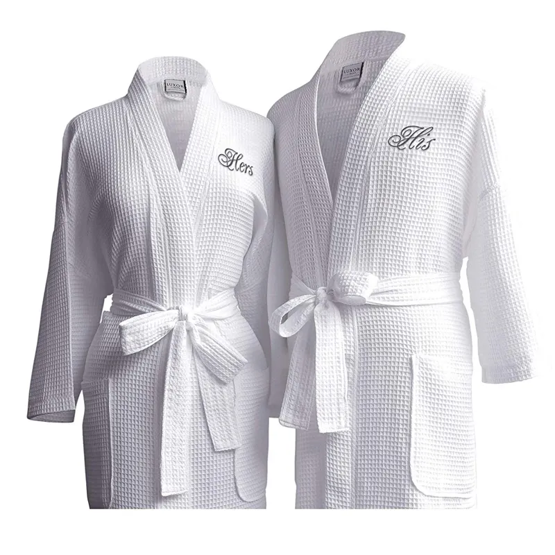 En gros Personnalisé 5 Étoiles Hôtel Logo Blanc Peignoir À Séchage Rapide Respirant 100% Coton Kimono Gaufre Spa Peignoir