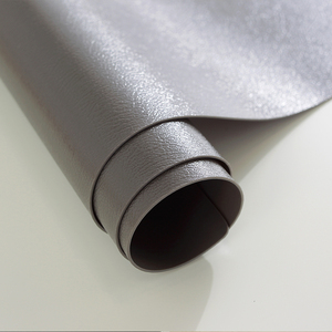 工厂制造的高级透明磨砂软聚氯乙烯透明桌布桌垫 - Product Image 6