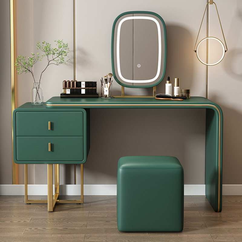 Miroir intelligent à cadre doré et ensemble de vanité émeraude