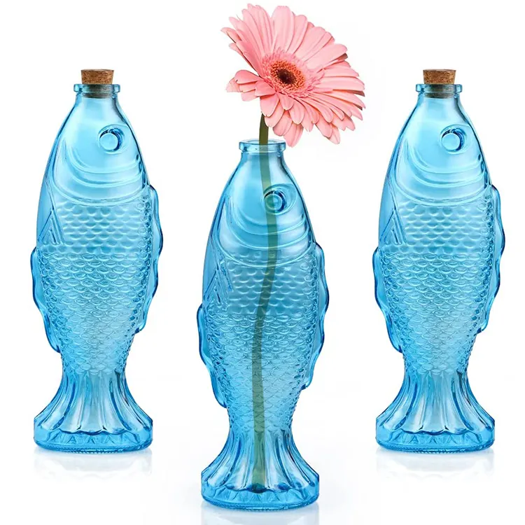 Design personalizzato riutilizzabile a forma di pesce vuoto 500ml vino liquore whisky bottiglia d'acqua in vetro blu