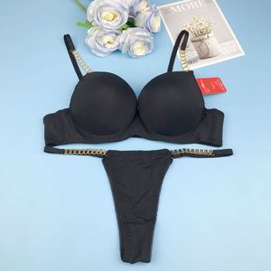 廉价批发女式性感内衣套装现货产品女式文胸 & 简约套装高点击内衣套装 - Product Image 1