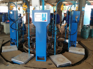 Riempitrice elettronica semi automatica di gpl per bombola di gas gpl