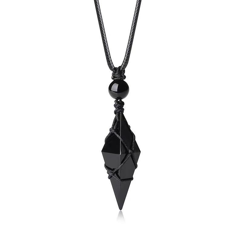 Pendentif obsidienne noire en forme de diamant