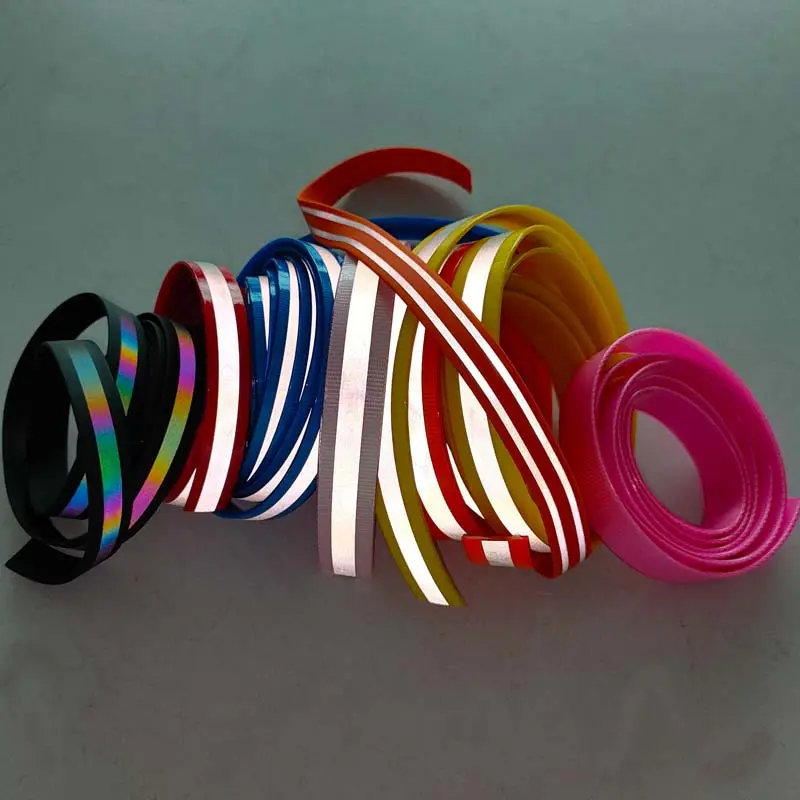 20mm 2,5 cm hohe Zug festigkeit sichtbar TPU PVC Kunststoff beschichtung Regenbogen grau reflektieren des Armband Polyester Nylon Gurtband