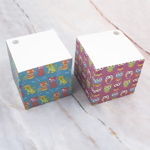 400 hojas de color estándar europeo Memo/Bloque de papel/anuncio de impresión completa nota pegajosa en caja de plástico - Product Image 4