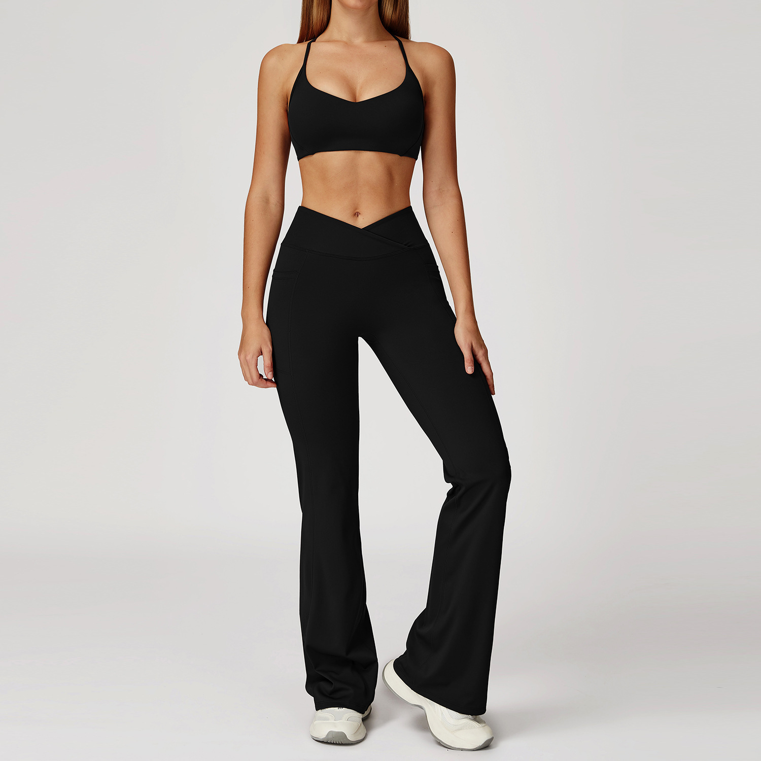 2043 Bra & 2030 Flare Pants - High-End Black