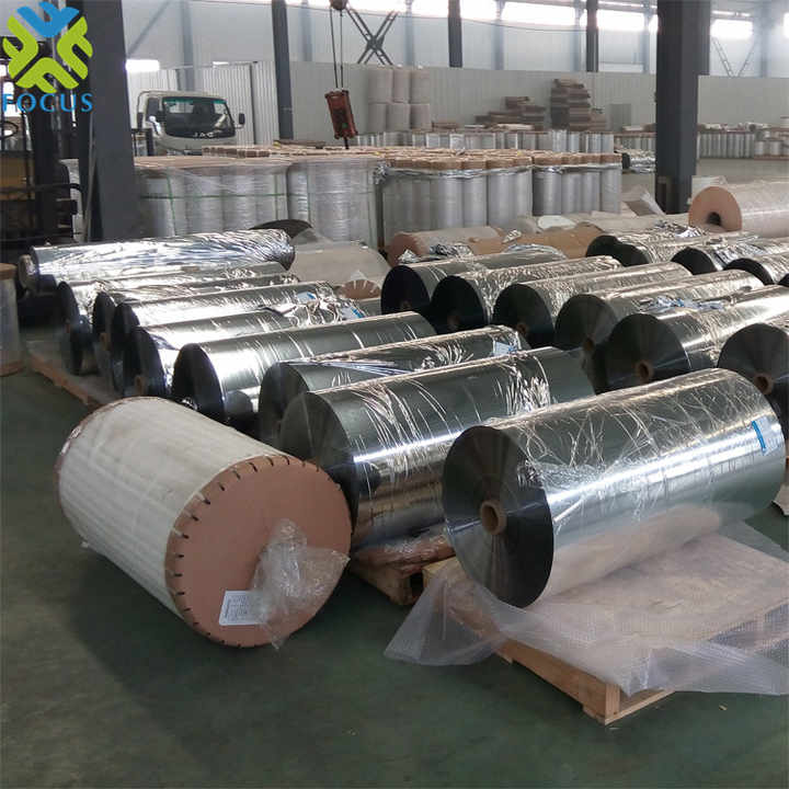 4.5ไมครอนฟิล์มโพลีเอสเตอร์สำหรับการพิมพ์ Metalized ล้างฟิล์ม Pet วัสดุบรรจุภัณฑ์ม้วน