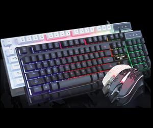 Combo de ratón ergonómico para juegos con interfaz USB con retroiluminación LED Conexión por cable Alfombrilla de ratón de cuero para ordenador PC - Product Image 2