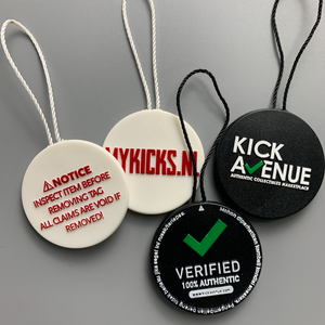 Etiquetas colgantes de plástico personalizadas con cierre de cadena, etiquetas de sellado de prendas de vestir con bucle elástico