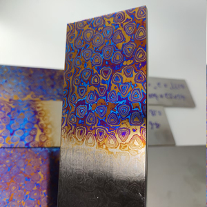 Kích thước tùy chỉnh Titan Damascus tấm/thanh phẳng 3 hợp kim bốn lá cỏ ba lá mô hình vật liệu kỳ lạ cho mặt dây chuyền hoặc dao - Product Image 1