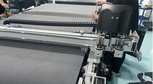 Small Automatic <strong>50mm</strong> Workable Width Half <strong>Cutter</strong> Cutting Omron PLC Die-Cutting Equipment Vibrating Knife Sticker Digital Auto PVC - Product Image 5