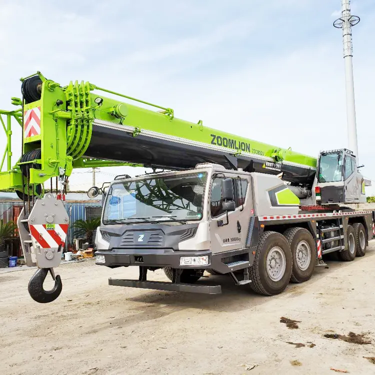 Zoomlion QY80V 80 tonnes camion grue Mobile à vendre