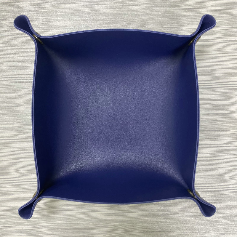 Azul oscuro