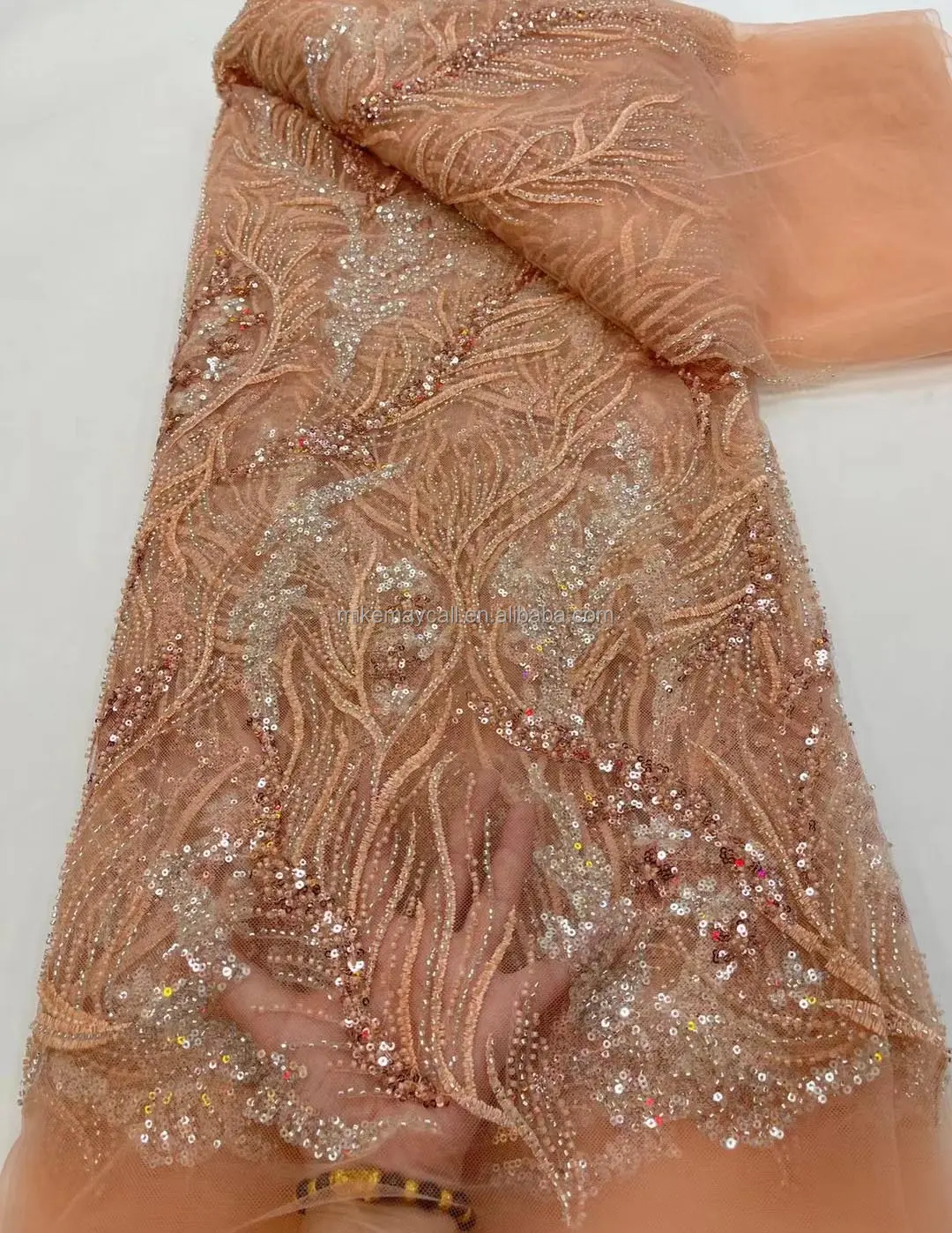 Tessuto di pizzo di paillettes di perline ricamo africano di pizzo di sequenza nuziale di velluto all'ingrosso per il vestito da partito