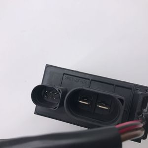 Blower Motor Resistor Fan Control Unit Regulator 8D0959501C <strong>8D0959501A</strong> 8D0959501D for VW A4 A6 S4