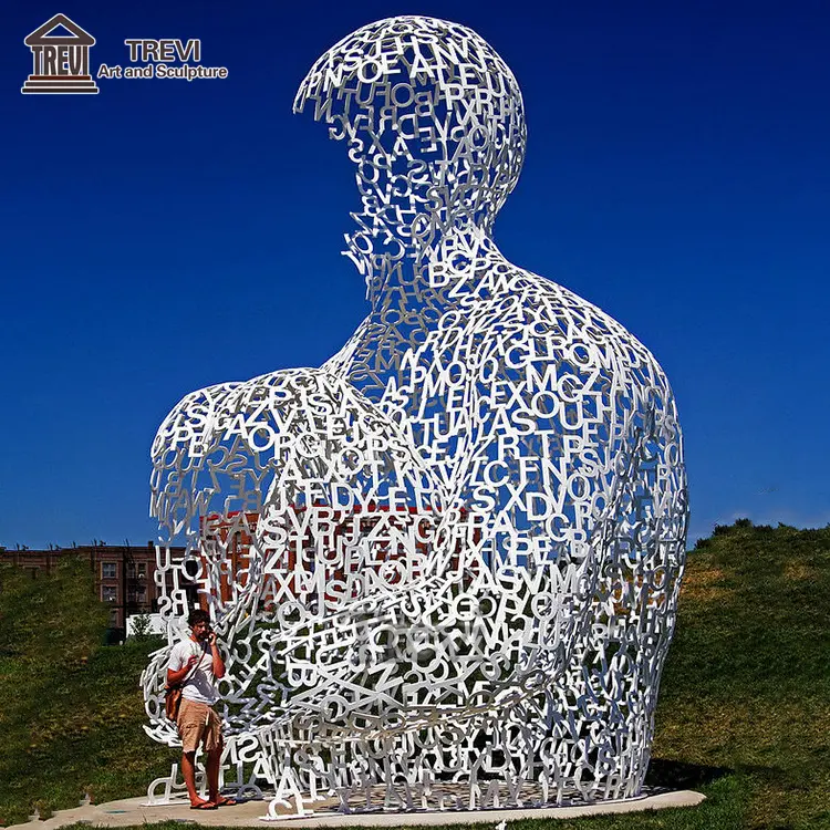 تمثال حريمي معدني حديث مشهور تمثال مجوف من الفولاذ المقاوم للصدأ