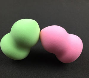 LD-306 Four Colors Polyurethane Beauty Blender Sponge <strong>Low</strong> <strong>Pressure</strong> <strong>PU</strong> Injection Molding <strong>Machine</strong>